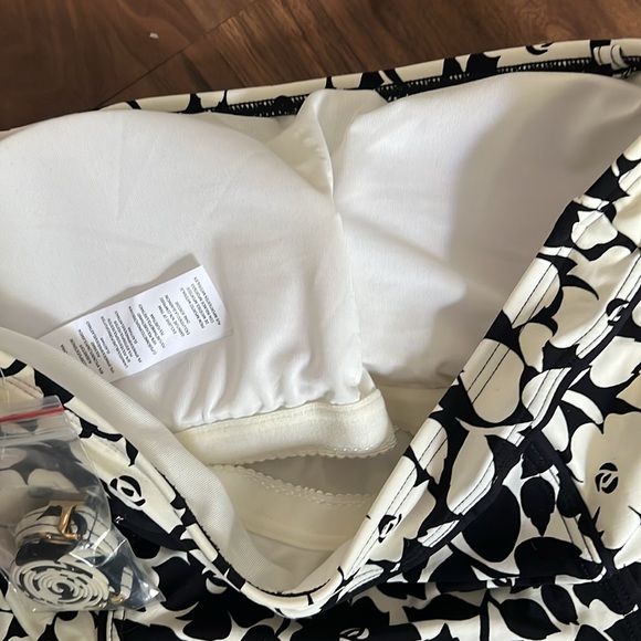 SALE kate spade Strapless Bandeau Swimsuit with Detachable Straps - Picture 8 of 10